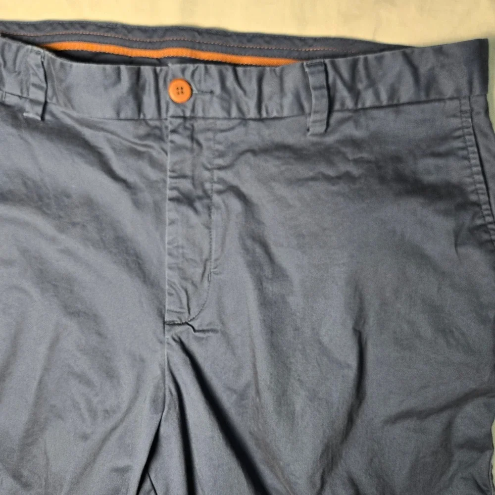 Tommy Bahama Boracay Shorts Mens 40 Blue Cotton Stretch Flat Front Marlin Logo
